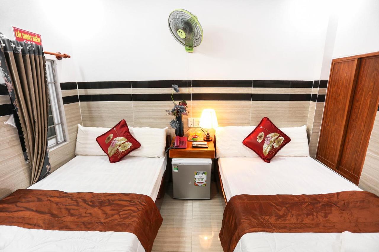 Lucky Hotel Куинён Экстерьер фото