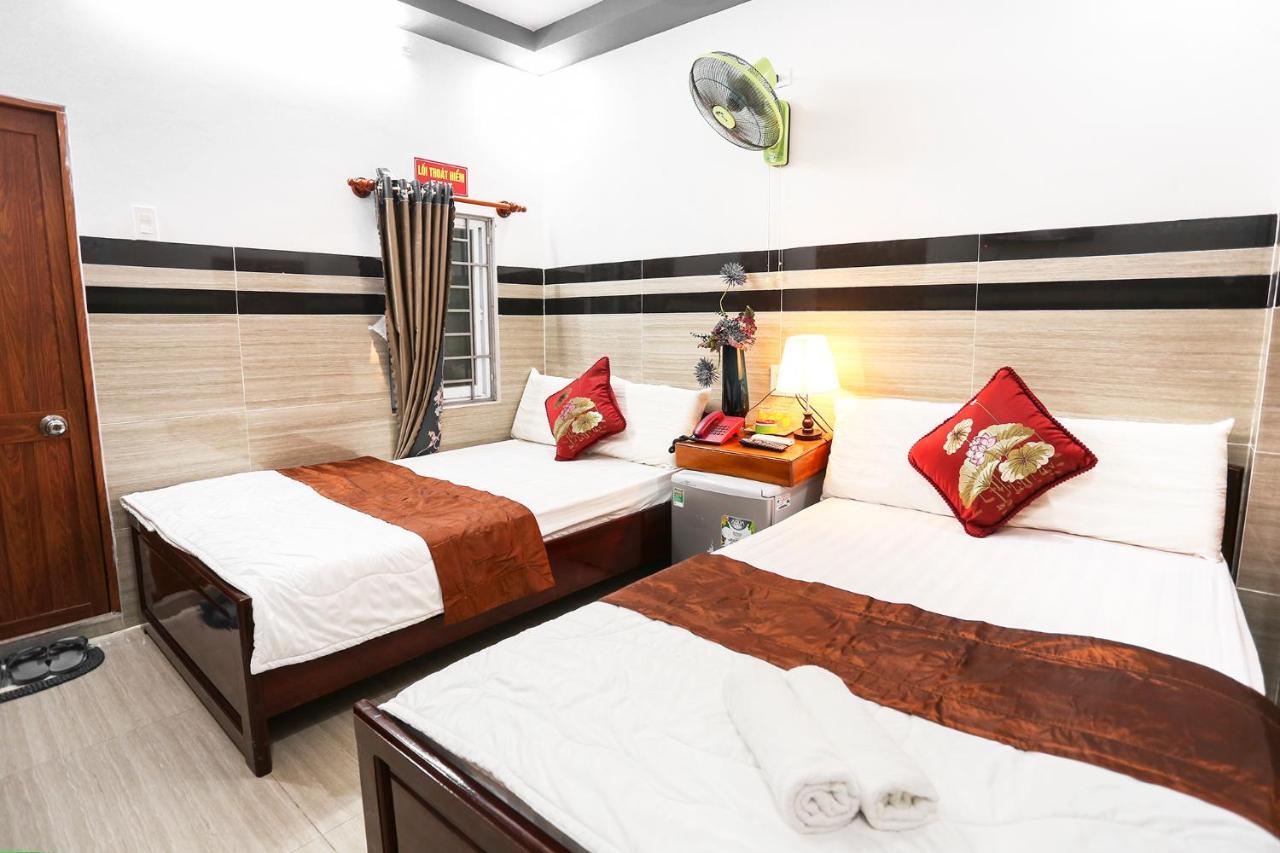 Lucky Hotel Куинён Экстерьер фото