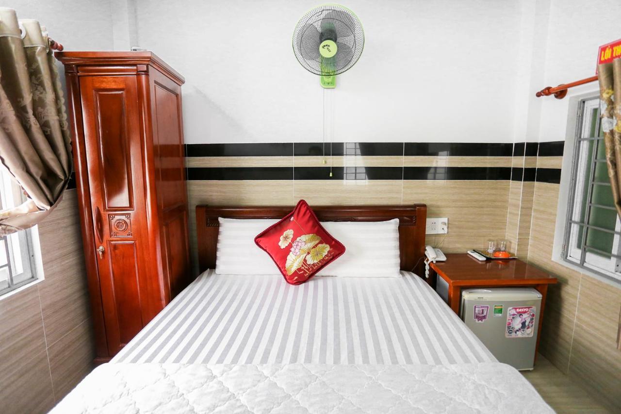 Lucky Hotel Куинён Экстерьер фото