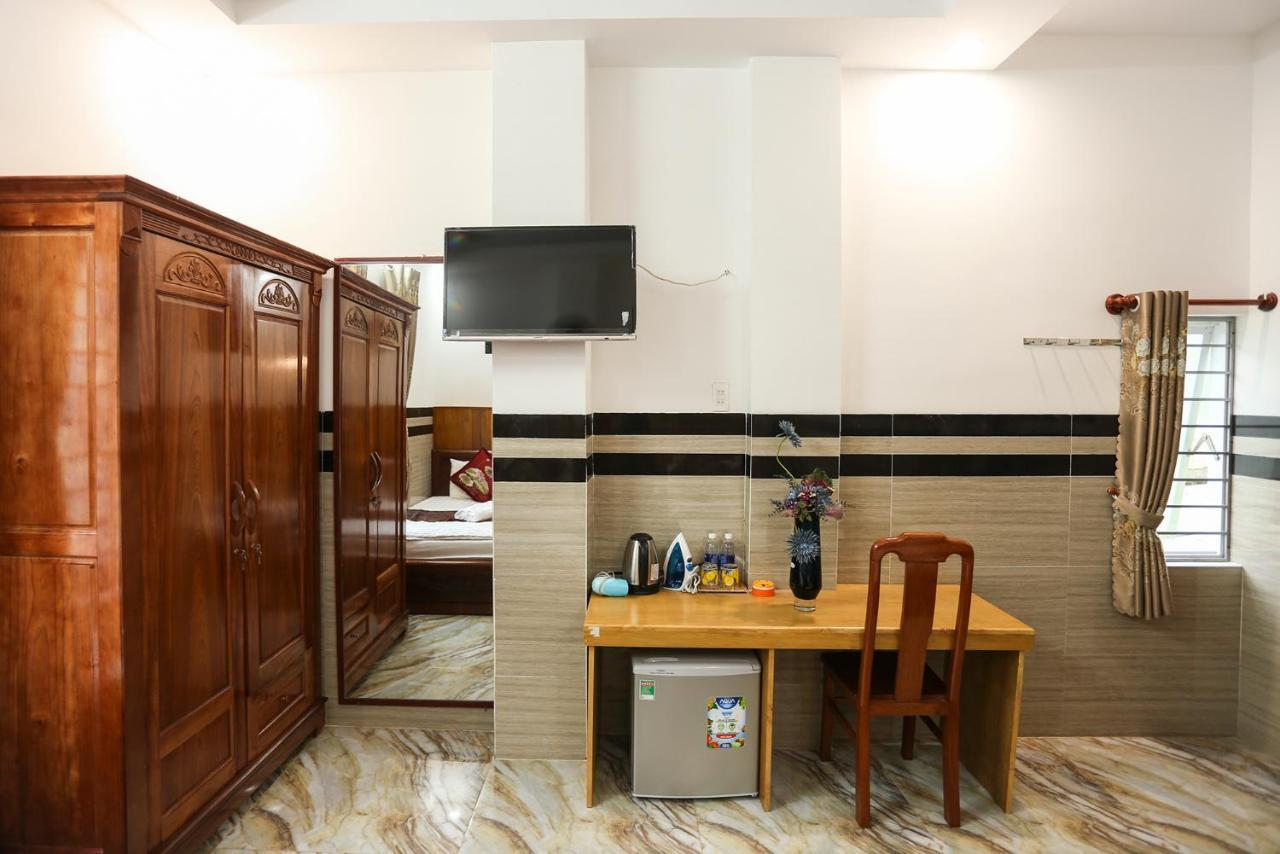 Lucky Hotel Куинён Экстерьер фото